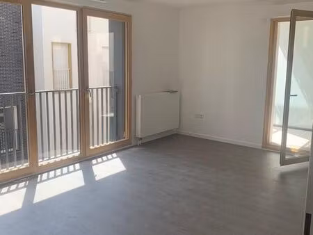 appartement t3   aubervilliers