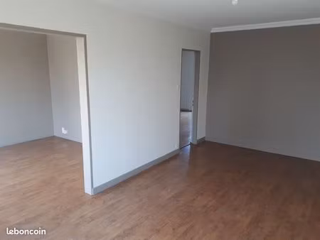 loue appartement 70m² à bourg en bresse