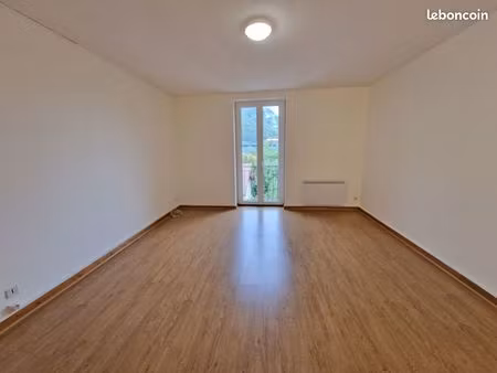 appartement 3 pièces 76 m²