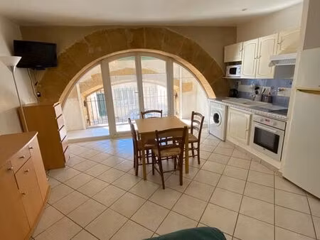 loue studio meublé 40m2