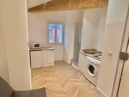 appartement 1 pièce 12 m²