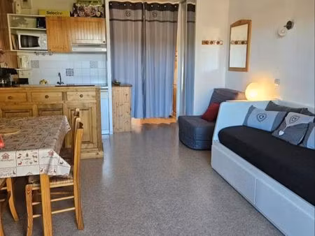 studio avec place de parking