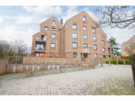 appartement 2 ch avec jardin au cœur de louvain-la-neuve