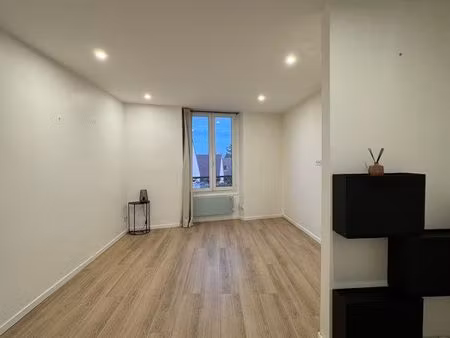 studio 28m2 centre ville de sannois