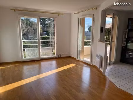 appartement 2 pièces avec balcon