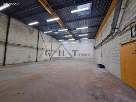 local bureaux 350 m²