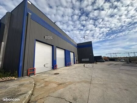 local industriel 3 000 m²