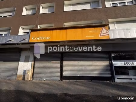 local commercial 59 m²