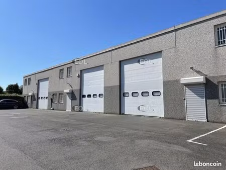 local d'activité 410 m²