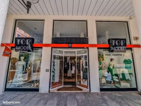 local commercial ou bureau premium rénové avec belle vitrine