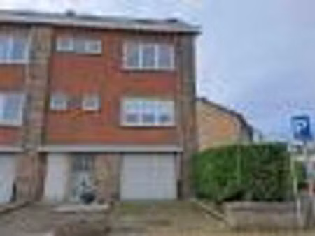 maison - limite ottignies-louvain-la-neuve