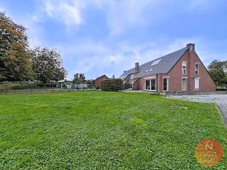 riemst  3f  garage  élec conf  panneaux photo  peb:b!