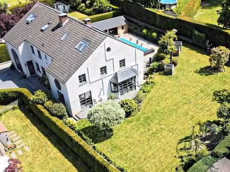 waterloo -elegante villa de prestige avec piscine