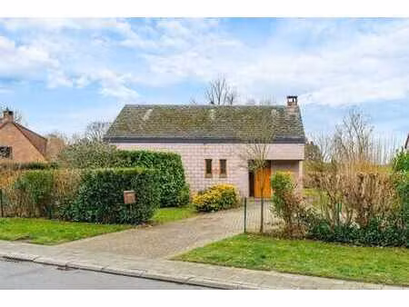 villa avec ch et sdb au rez et possibilité d'aménager le gre