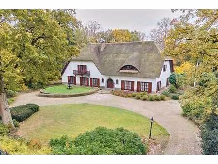 exclusieve villa op toplocatie – een oase van rust en com...