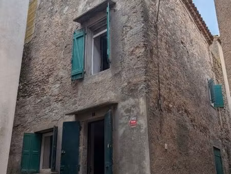 maison de village à finir de restaurer à saint couat d'aude