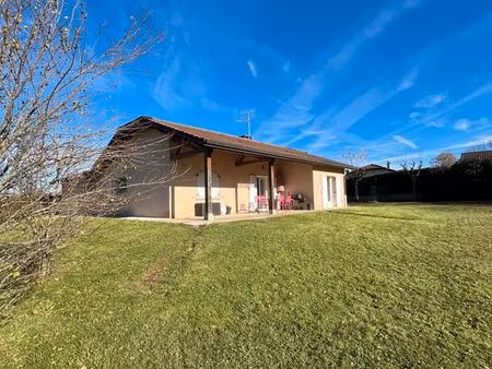 villa de plain-pied sur terrain de 3200m2