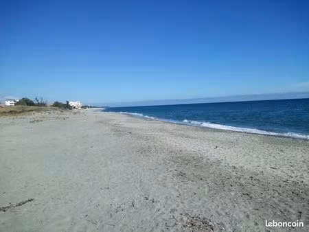 appartement à moriani plage (corse)...tout à pied