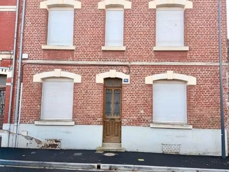 maison de ville 7 pièces 140 m²