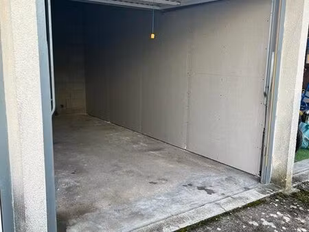 box à louer - résidence sécurisée