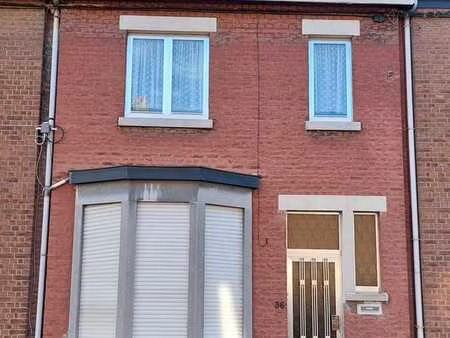 petite maison a restaurer