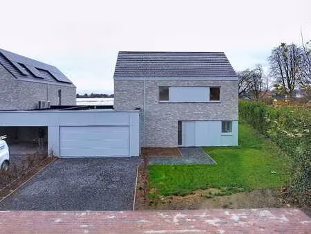 magnifique construction neuve basse énergie à verlaine