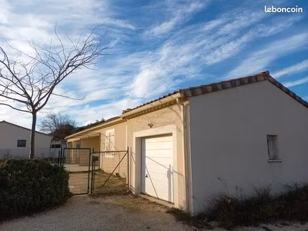 jolie villa construction récente saint montan