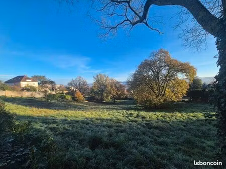 terrain 2 283 m² montlucon