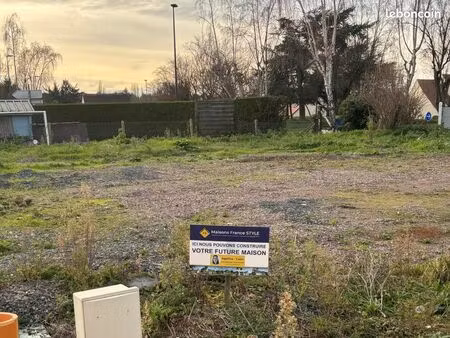 terrain 306 m² eterville