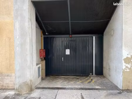 location parking moto résidence sécurisée marseille 13007