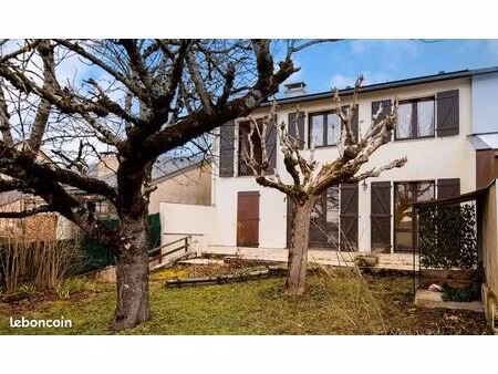 maison 5 pièces 115 m²