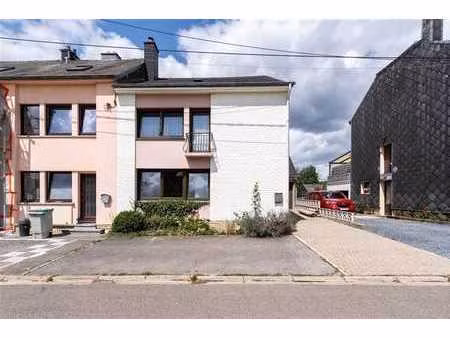 jolie maison à vendre à marbehan  habay