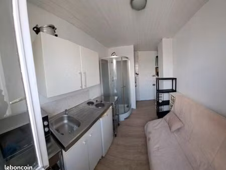 studio tout équipé asnières au pied de la gare