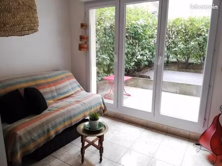 studio 1 pièce 23 m²