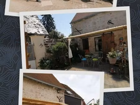 je cède mon bien  lot de deux maisons dans la même cour