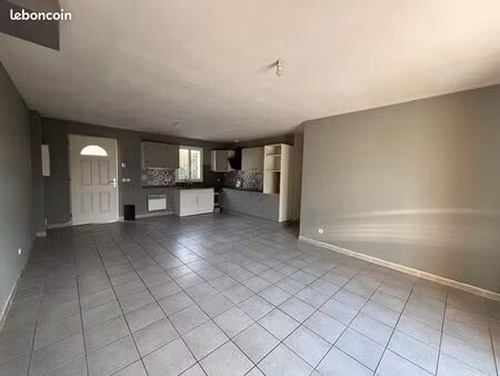 maison 4 pièces 74 m²