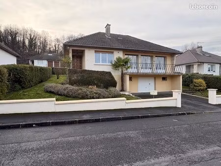 propriété 5 pièces 102 m²