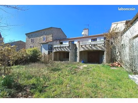 maison de village 5 pièces 190 m²