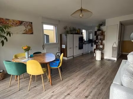 appartement duplex sur cormelles-le-royal