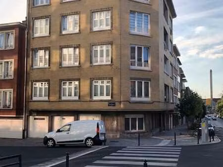 studio (bureau) à rénover