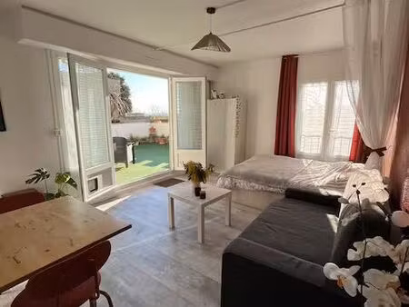 studio suresnes a louer en fevrier