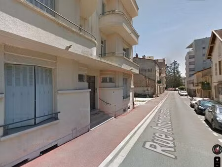 appart- 2 pièces- 42 m²- a renover