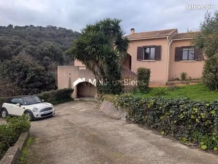 villa 5 pièces 129 m²