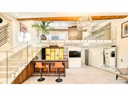 appartement duplex d’exception - location meublée à la semaine ou au mois tout compris (fi