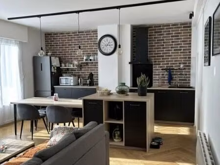 appartement 4 pièces 90 m²