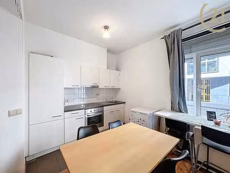 studio à vendre à 1km de sainte-catherine-idéal investisseur