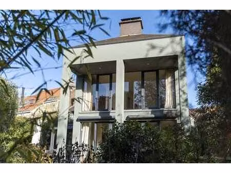 signature architecturale et raffinement