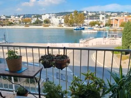 t4 centre ville jonquières + parking