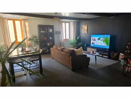 maison de village 6 pièces 140 m²