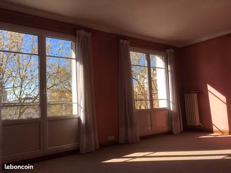 location t3 montrouge